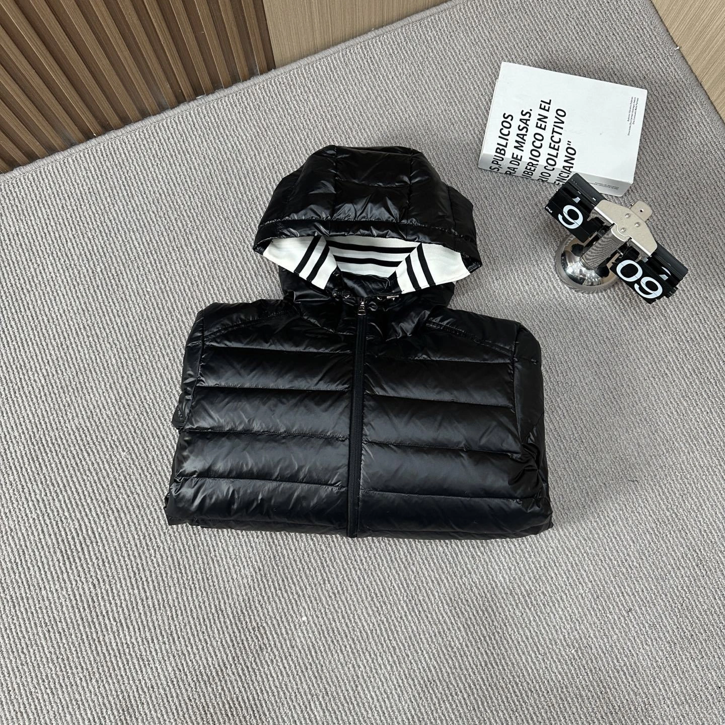 wg.luxury-- 7o9385r Down jacket duck down 2colour item:E-F501J1029-2H